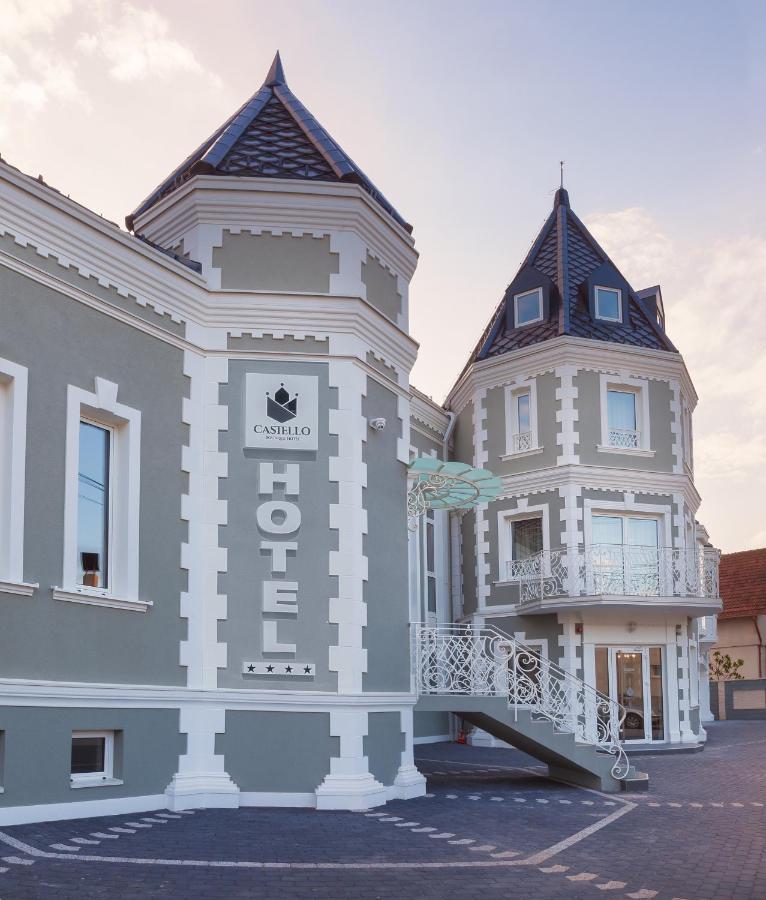 Castello Boutique Hotel Cacak Exterior photo